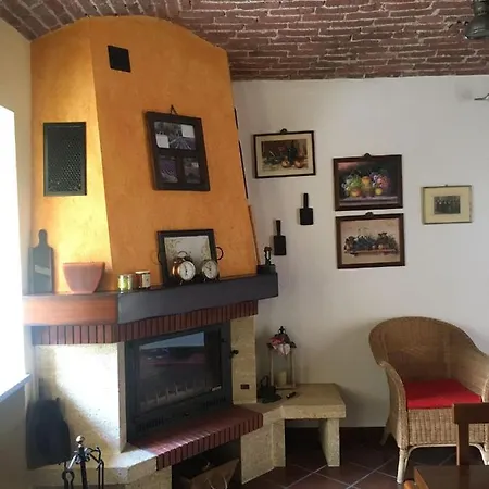 Casa Singola Ad Andonno, Vista Castello Andonno