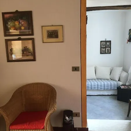 Chalet Casa Singola Ad Andonno, Vista Castello Andonno